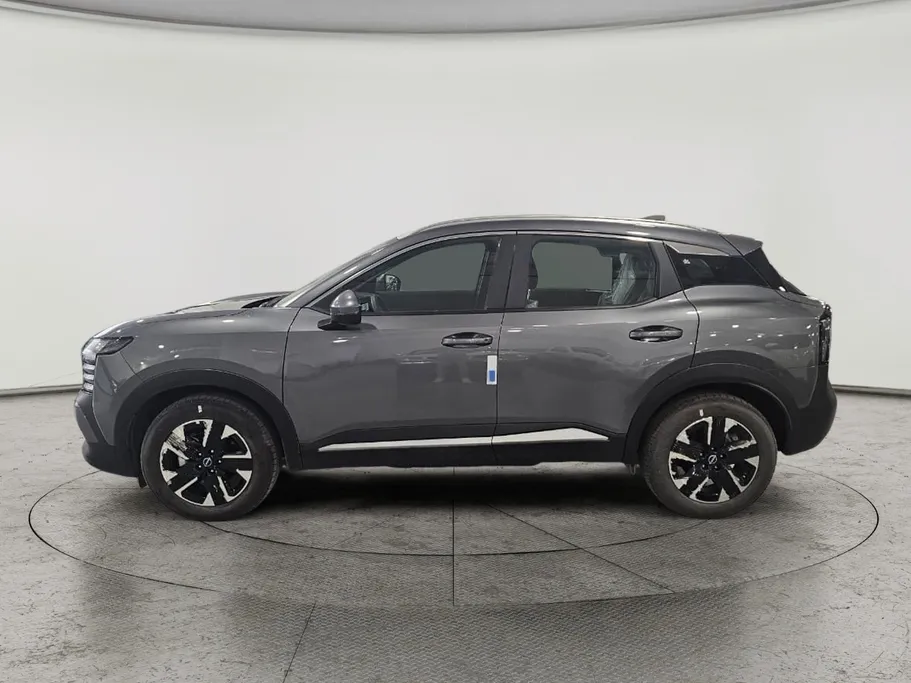 2025 Nissan Kicks SV+ 