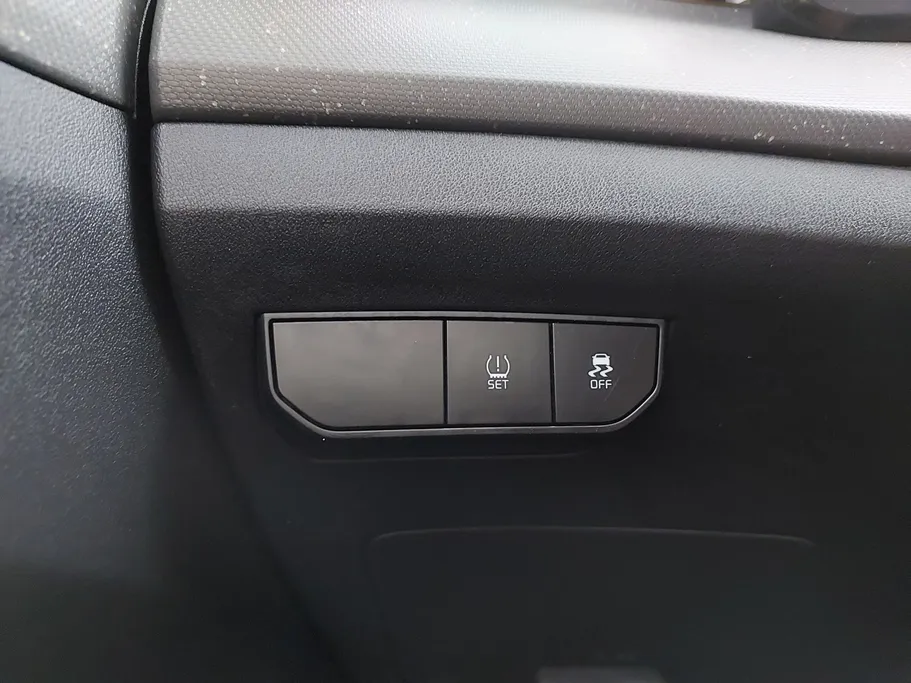 كيا K3 ال اكس 2024 