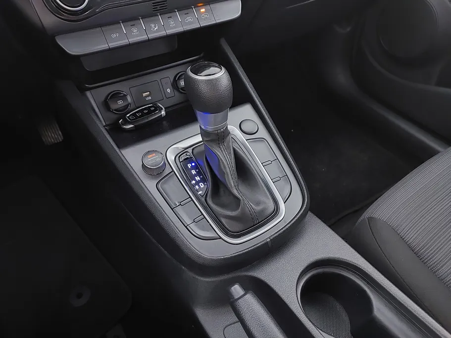 2022 Hyundai Kona SMART 