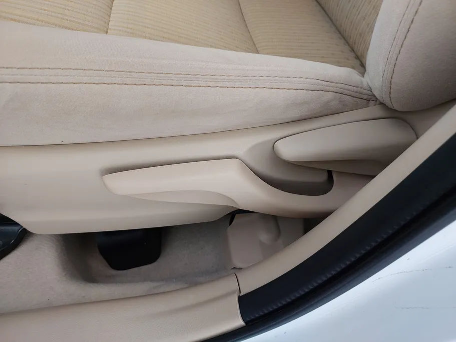 تويوتا يارس Y 2021 