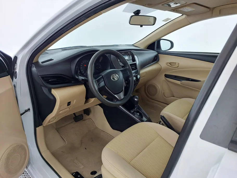 تويوتا يارس Y 2021 