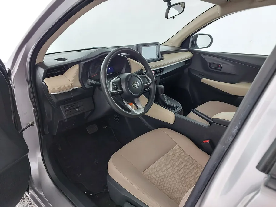 تويوتا يارس Y 2023 