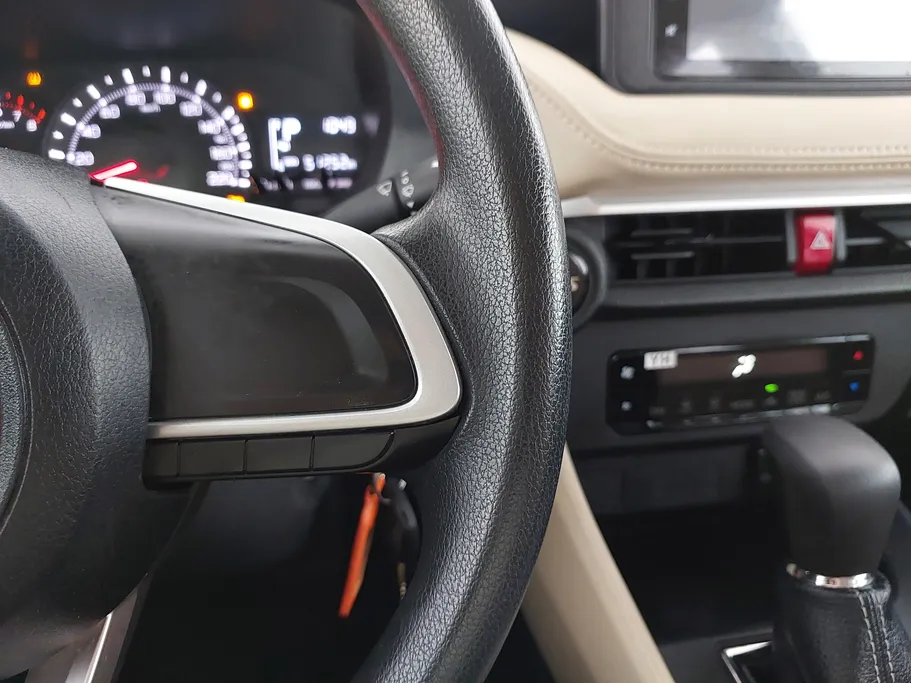 تويوتا يارس Y 2023 