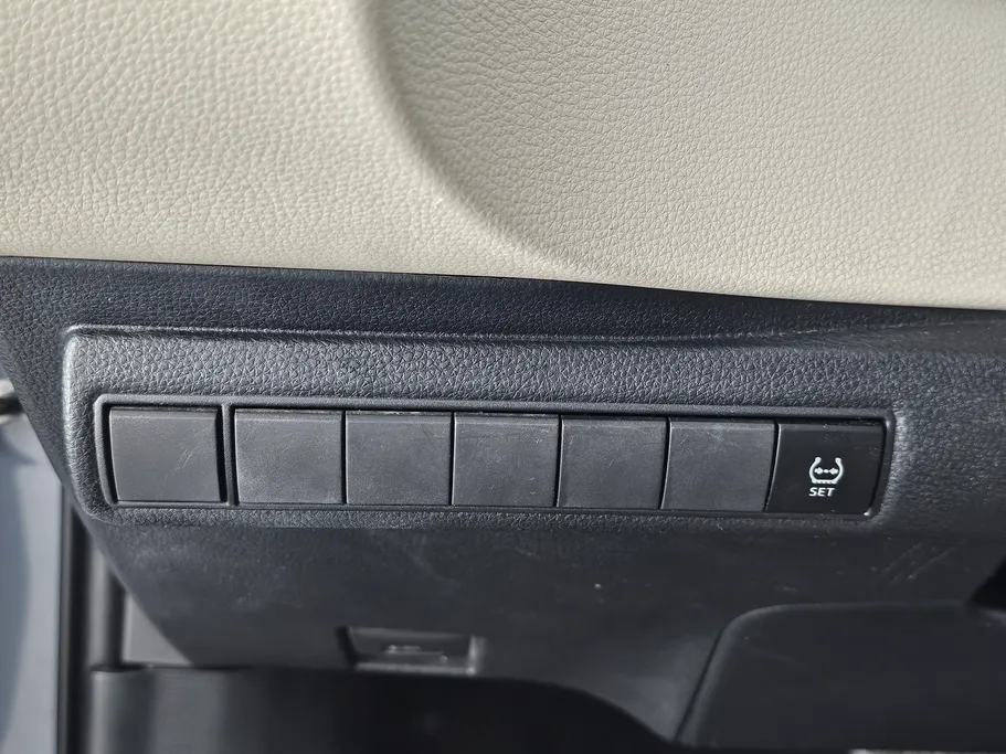 تويوتا كورولا XLI 2020 