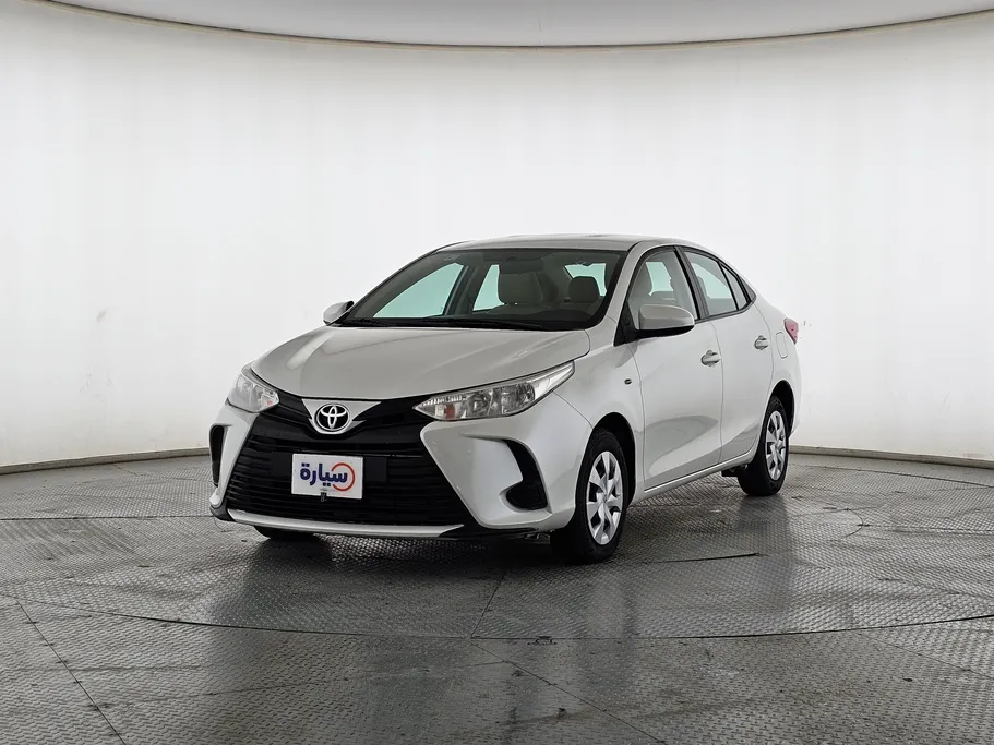 2021 Toyota Yaris  Y 