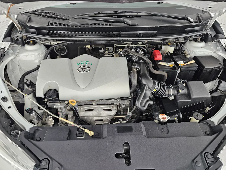 2021 Toyota Yaris  Y 