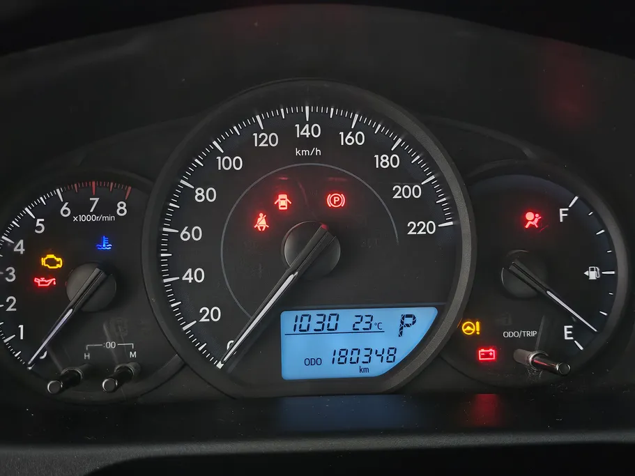 2021 Toyota Yaris  Y 