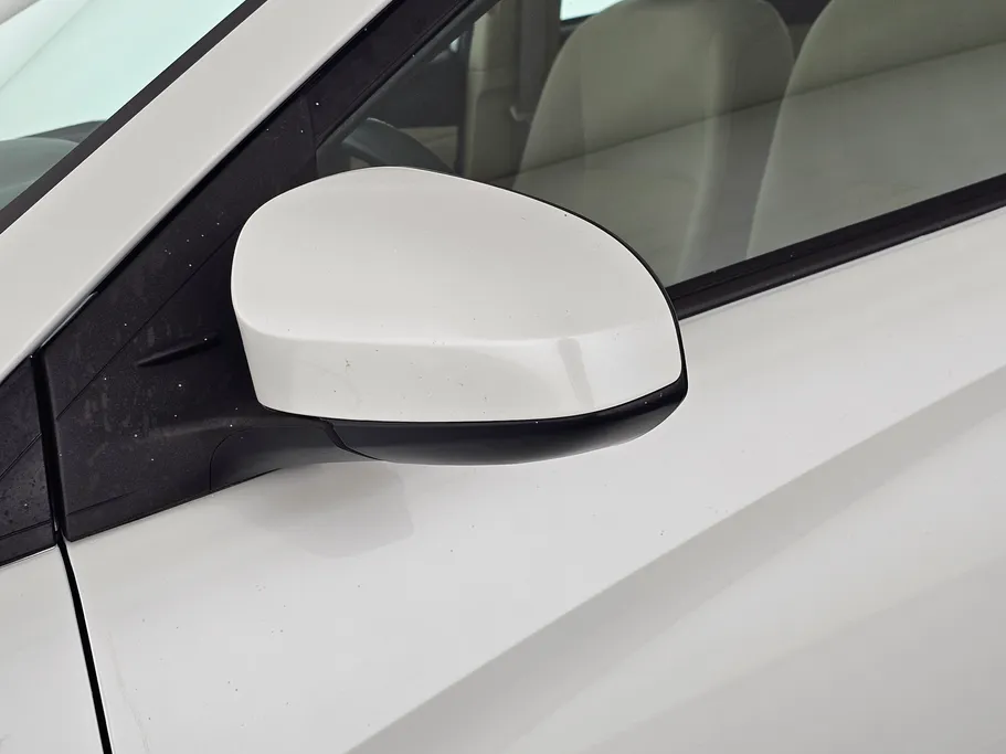 2021 Toyota Yaris  Y 