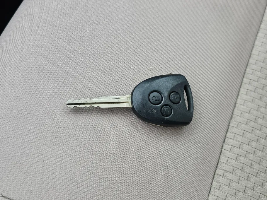 تويوتا يارس Y 2023 