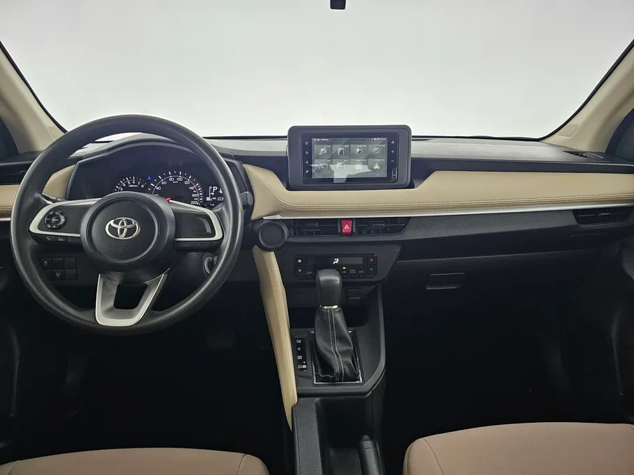 تويوتا يارس Y 2023 