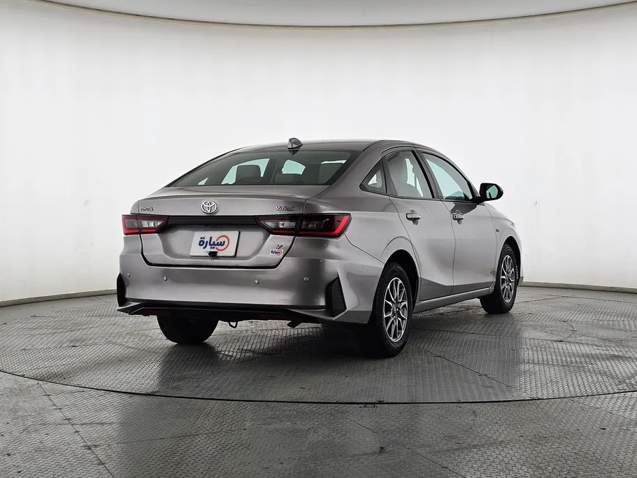 تويوتا يارس Y 2023 