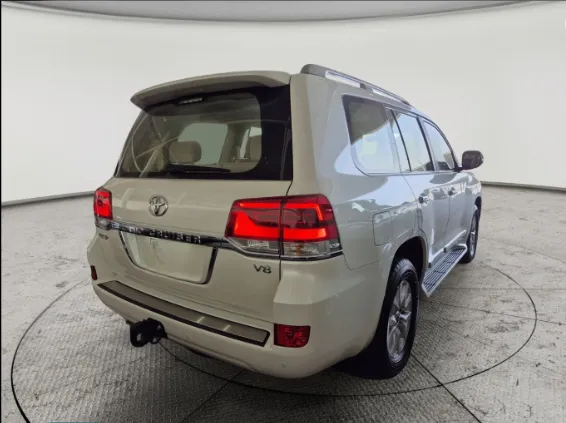 تويوتا لاندكروزر GXR 2021 