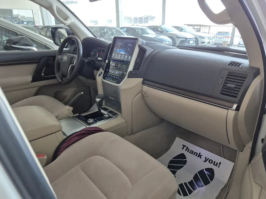 تويوتا لاندكروزر GXR 2021 