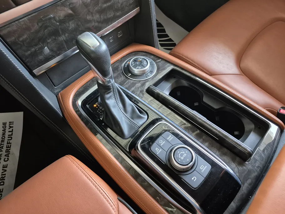 2023 Nissan Patrol Titanium 