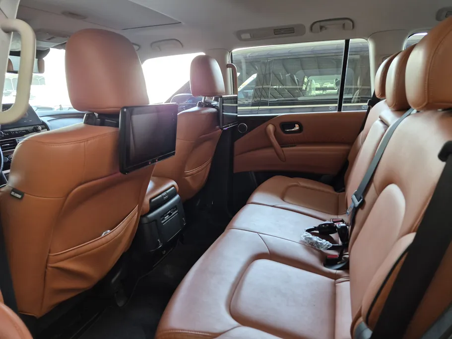 2023 Nissan Patrol Titanium 