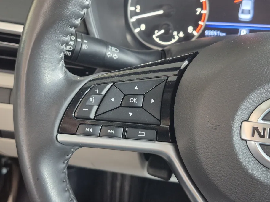 2022 Nissan Altima SV 