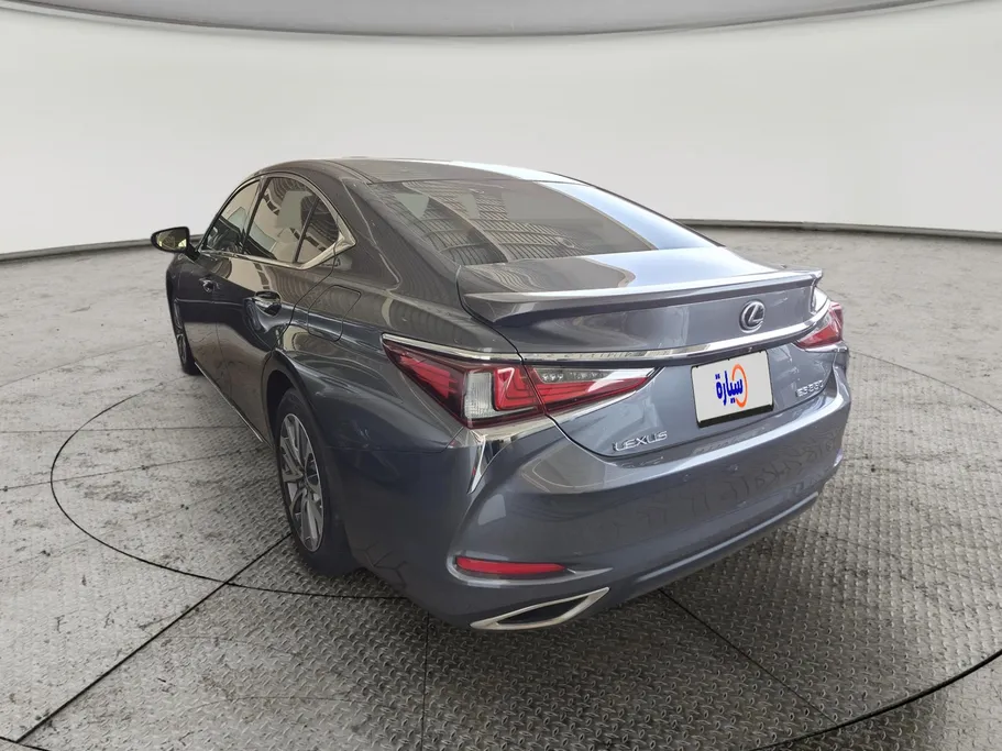 لكزس ES 350 2023 