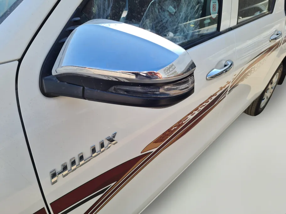 تويوتا هايلكس GLX 2026 