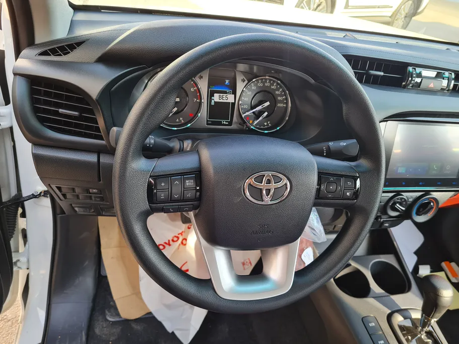 تويوتا هايلكس GLX 2026 