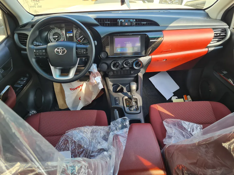 تويوتا هايلكس GLX 2026 