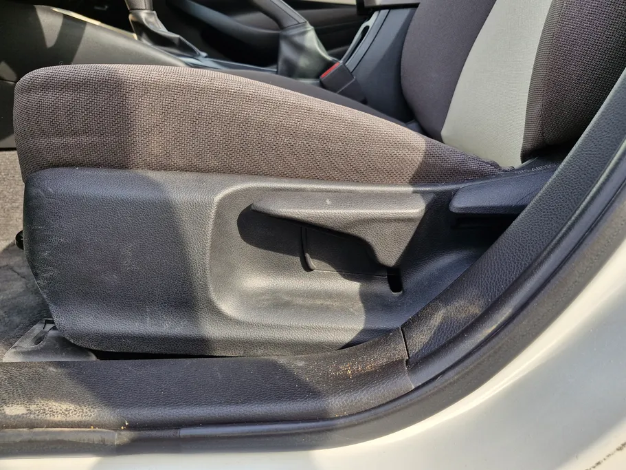 تويوتا كورولا XLI 2023 