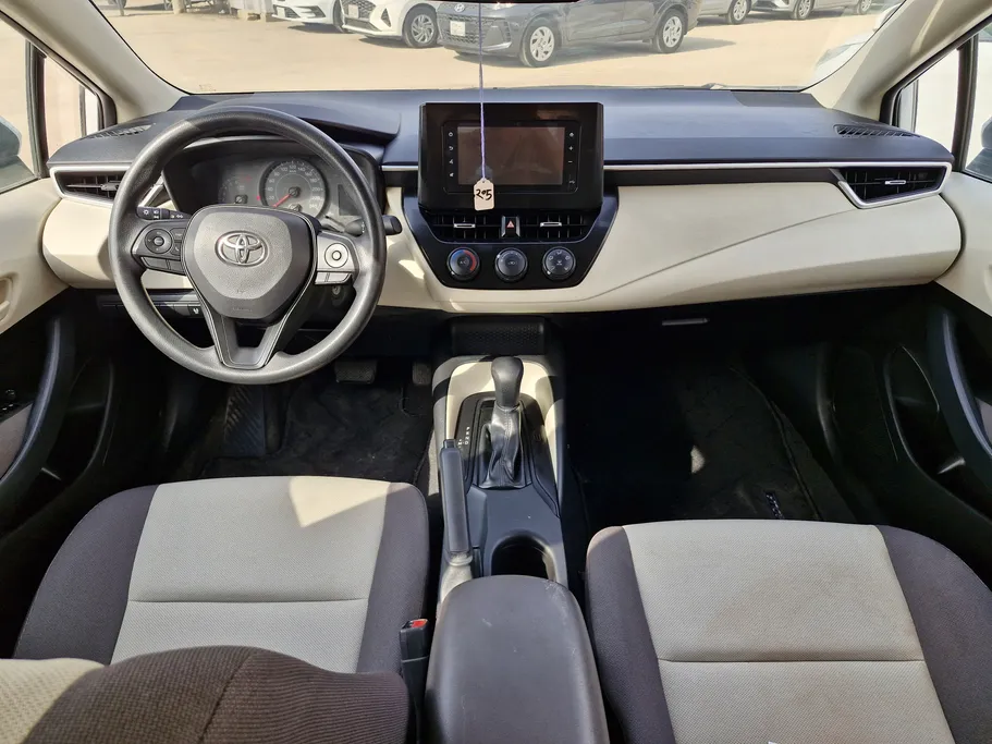 تويوتا كورولا XLI 2023 