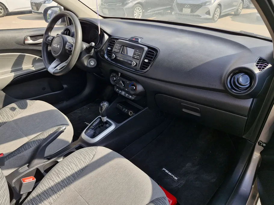 2024 Kia Pegas LX 