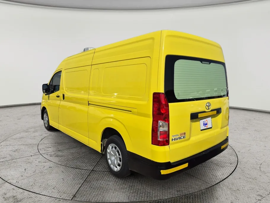 تويوتا هايس ثلاجة  2021 