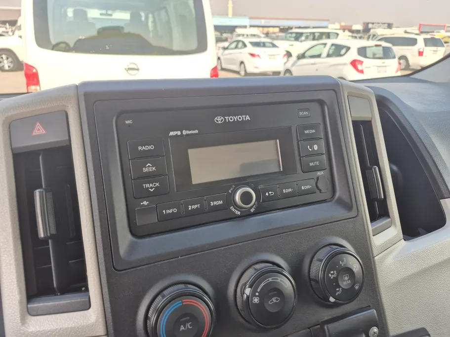 تويوتا هايس ثلاجة  2021 