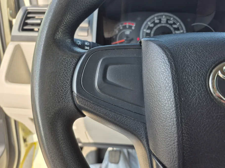 تويوتا هايس ثلاجة  2021 