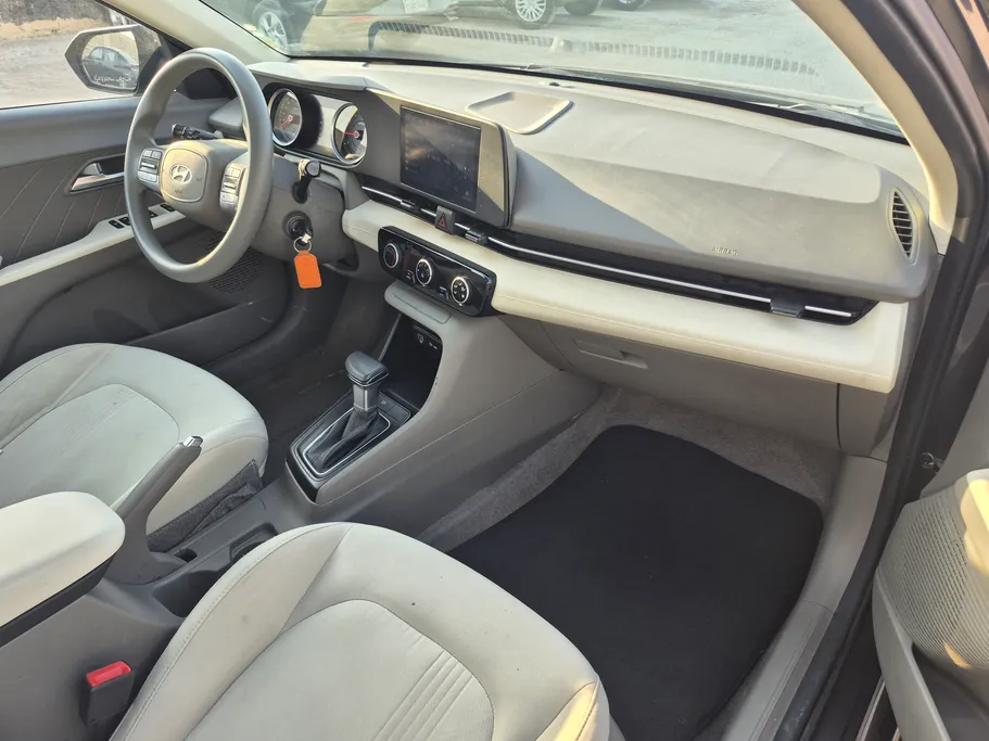 2024 Hyundai Accent Smart 