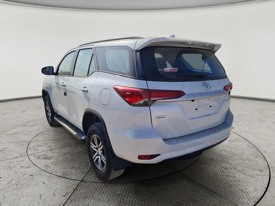 تويوتا فورتشنر GX2 4x4 2026 