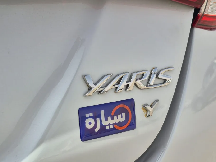 2022 Toyota Yaris  Y 