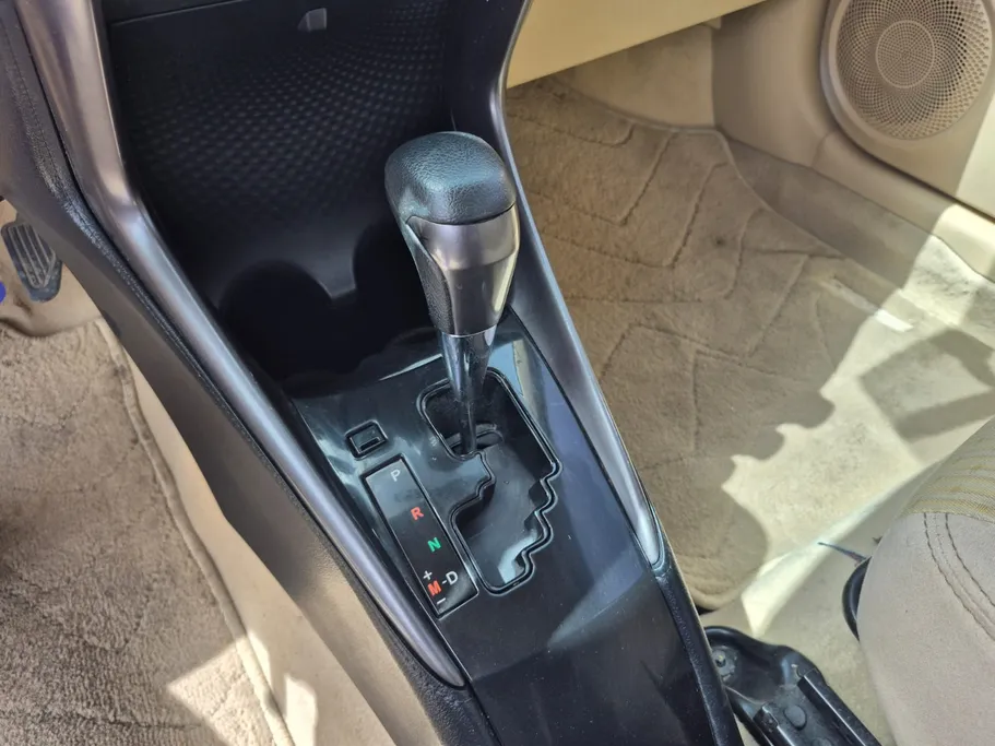 2022 Toyota Yaris  Y 