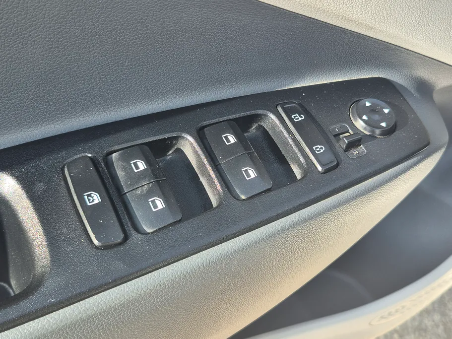 2024 Hyundai Grand i10 Fleet 