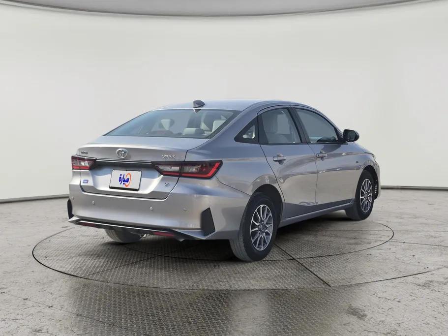 2024 Toyota Yaris  Y 