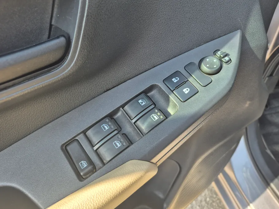 2024 Toyota Yaris  Y 