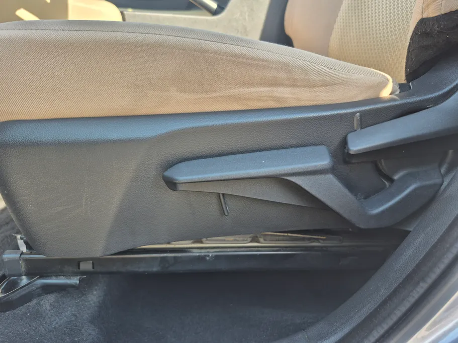 2024 Toyota Yaris  Y 