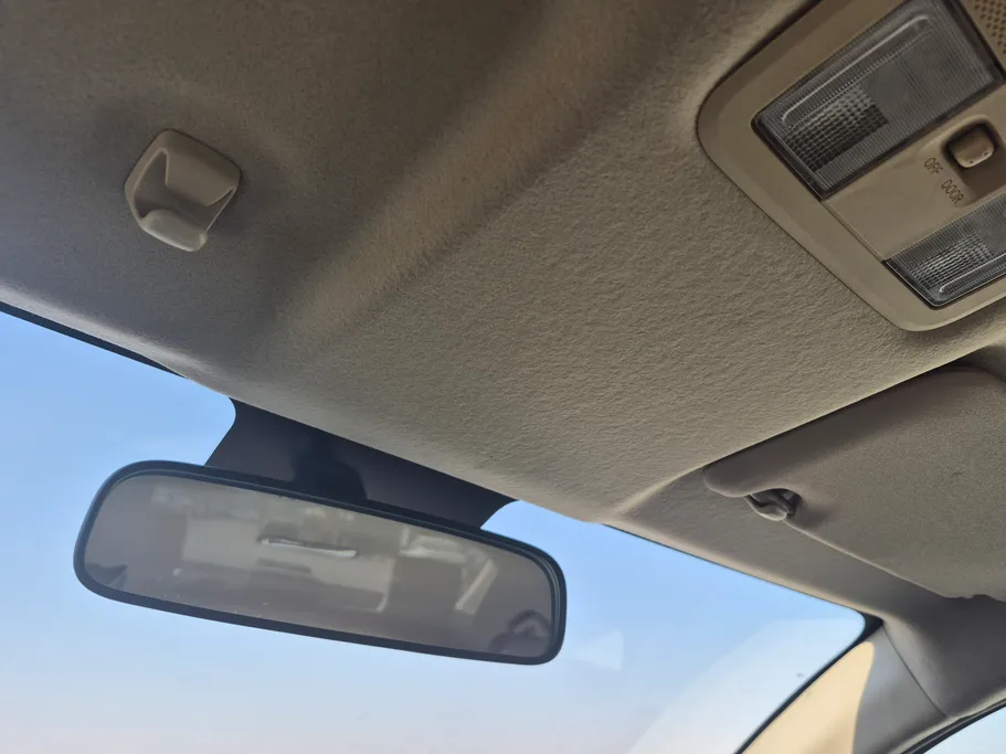 2024 Toyota Yaris  Y 