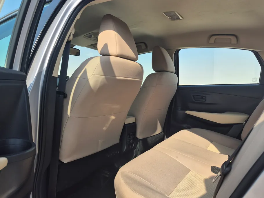 2024 Toyota Yaris  Y 