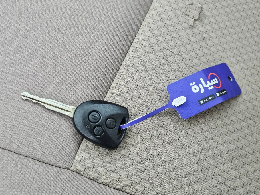 تويوتا يارس Y 2023 