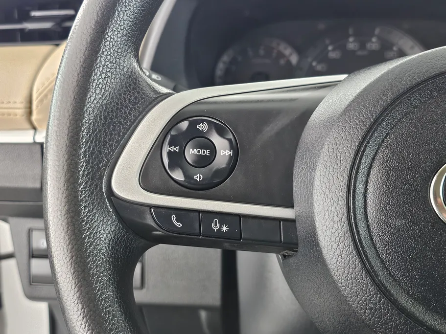 تويوتا يارس Y 2023 