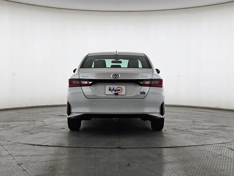 تويوتا يارس Y 2023 