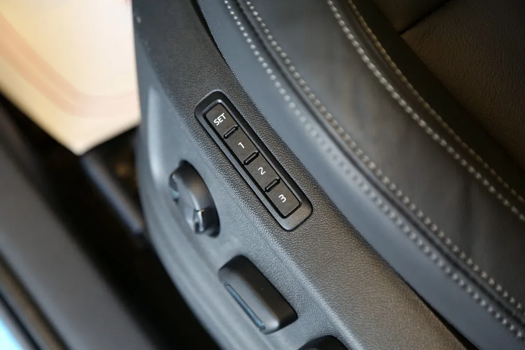 2025 Skoda Karoq Sportline 