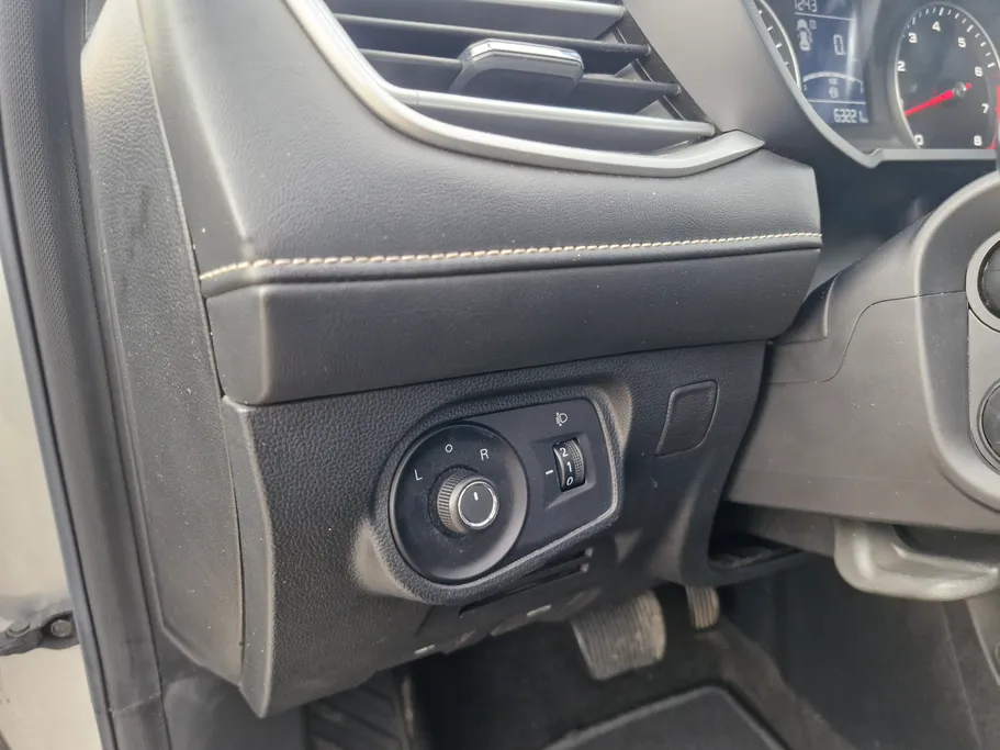 ام جي 5 STD 2023 