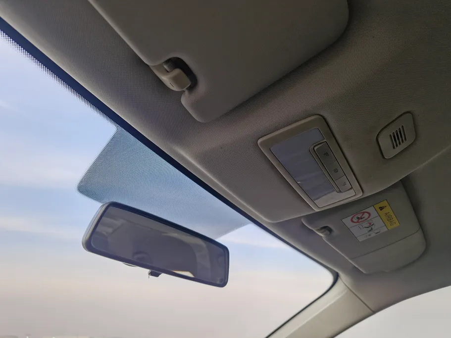 ام جي 5 STD 2023 