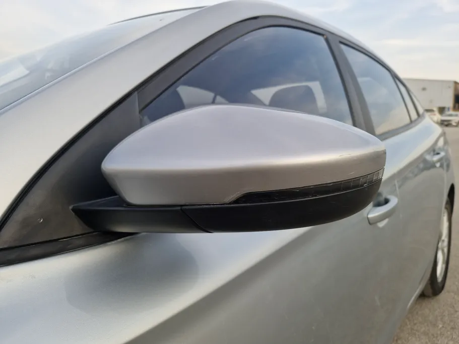 ام جي 5 STD 2023 