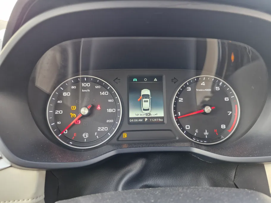 ام جي 5 LUX 2023 