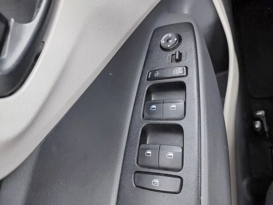 2024 Hyundai Grand i10 Fleet 