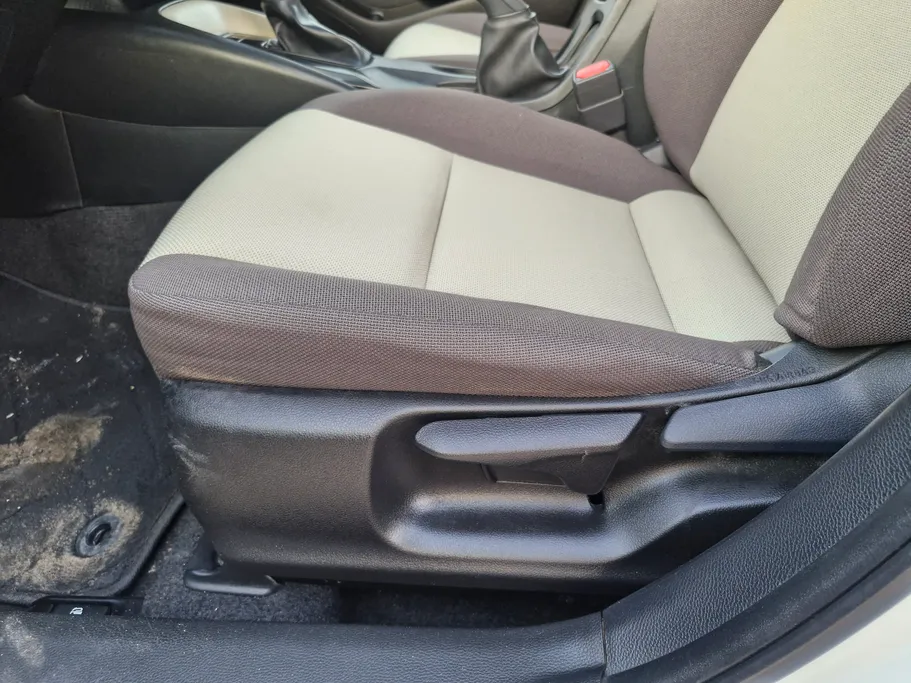 تويوتا كورولا XLI 2022 